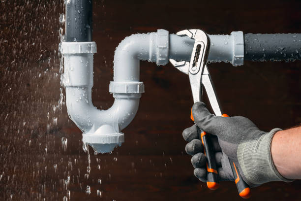 Professional Gas Line Repair technician working in Dundee, NY